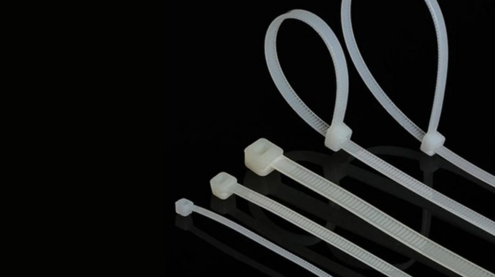 Cinchos de Plástico